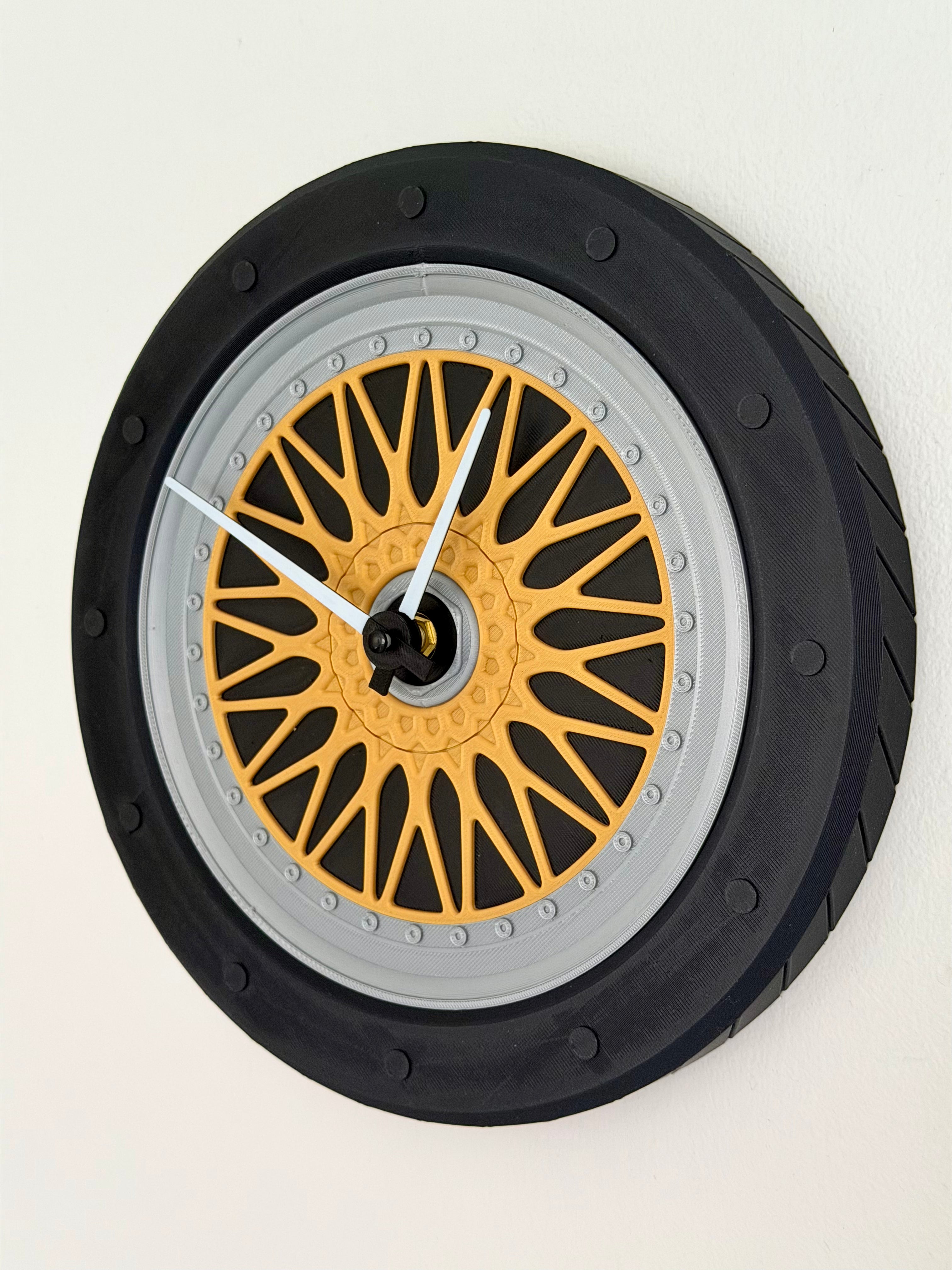 BBS Multi spoke styled wall clock (25cm)